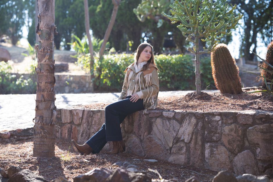 How To Style Wide-Leg Trousers With Boots: Wide-Leg Trousers with Boots: 2026 Outfit Formu