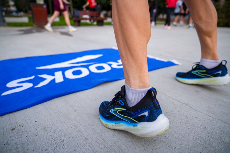 Running Shoes Pronation: Running Shoe Pronation: What It Is and How to Pick the Right Pair